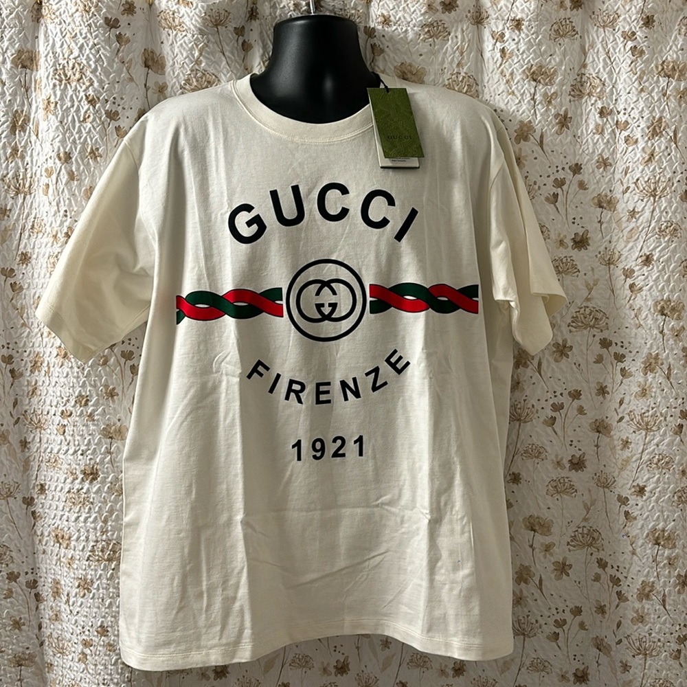 Gucci Men T-shirt “Authentic and New”